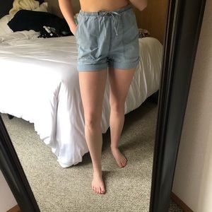 COPY - High waisted shorts